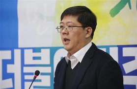 김홍걸 “전두환, 발포 명령 안했다? ‘살육’ 지휘관에 훈장 왜 줬나”