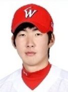 SK 문승원, 데뷔 5년만에 첫승