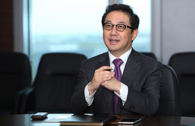 “위기때 1천억 R&D 투자 애플보다 먼저 지문인식”