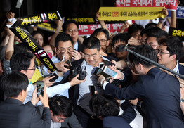 검찰 “옥시, 자사에 불리한 독성실험 보고서 4개 더 숨겼다”