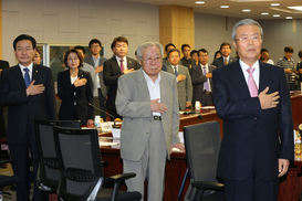 ‘보수’ 김종인이 ‘기본소득’에 꽂힌 까닭은?