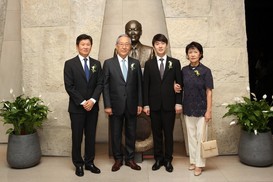 피아니스트 조성진씨 포니정 혁신상 수상