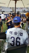 “이 때가 기회!” 올스타 사인회장, 이승엽 인기 실감