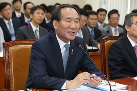 박승춘 “임을 위한 행진곡 반대 대처 잘했다” 4년간 경찰에 포상