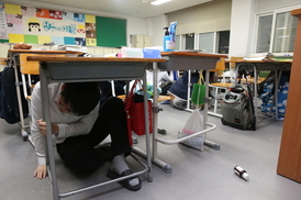 우리 학교에 지진 나면 어쩌지?