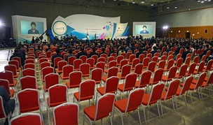 [포토] 지지율 17.5% 대통령의 행사 풍경