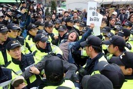 또다시 실망한 민심 “내가 이러려고 국민 했나”    