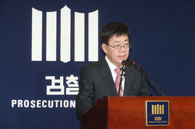 [한겨레 사설] ‘주범 박근혜’, 퇴진·탄핵 불가피하다
