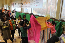 관객 아닌 배우로 극에 참여하니 내용 쏙쏙 