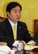 이석현 의원, 사드반대 서명 받는 주민 ‘폄하 글’ 논란