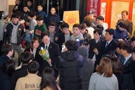호남서 눈뜨는 이재명의 ‘잠자리 정치’