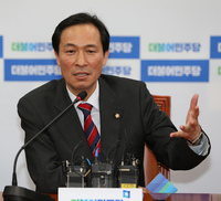 우상호, 유승민 향해 “박근혜도 주적 폐기 발언했다” 비판