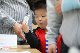 3시 투표율 63.7%…80% 넘었던 97년보다 1.8%p 높아