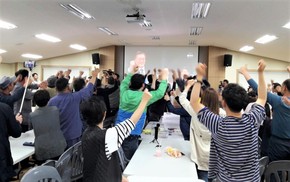 출구조사 본 봉하마을 주민들 “야! 기분 좋다” 환호