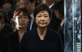 박 전 대통령, 2번째 공판준비도 불출석…혐의 모두 부인