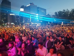 87세대와 87년생이 만난 6월 ‘민주주의 콘서트’