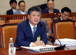 조대엽 고용장관 후보자, 노동현안 질문에 ‘엉뚱’ 답변