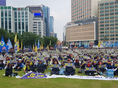우정노조 “집배원은 기계가 아니다”…과로사 근절 대책 촉구