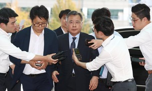 [단독] 이재용 결심공판서 행패부린 ‘태극기 부대’ 수사의뢰