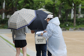 문재인 지지자 총선서 흩어졌다 대선서 재결집했다