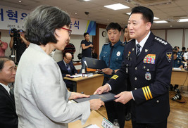 [단독] ‘백남기 유족 사과’ 방해 파문…경찰개혁위 집단사퇴 검토