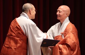 “설정스님 숨은 딸 의혹은 허위…입양했다”