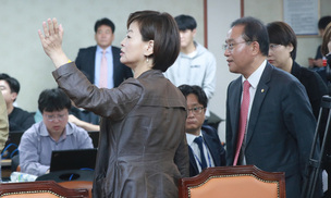 국회의원이 경찰청 국감장에 ‘몰카’ 설치한 까닭은?