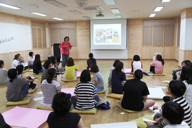 비정규직, 그 고단함 속에서도 피는 희망의 꽃