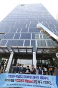 [단독] 파리바게뜨 제빵사들 “우린 본사 소속 정규직” 확인 소송