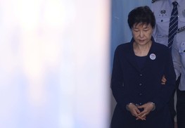 “피고인 박근혜의 이익을 위해”…‘국선’들은 집요했다