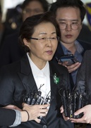 경찰, 신연희 강남구청장 구속영장 재신청