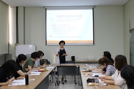 글쓰기·독서·디베이트…‘지도사 수업’으로 엄마도 새학년