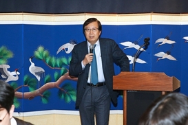 “청와대 문서 작성·관리 블록체인 기반으로 하면 좋을텐데…” 