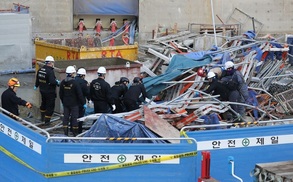 부산 엘시티 공사장 55층서 추락…노동자 4명 사망