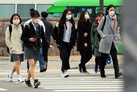 황사 심한데 외출은 해야 하고…가방에 있어야 할 필수템