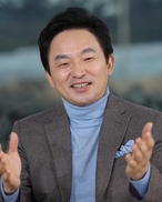제주 ‘적폐청산’ 놓고 원희룡-문대림 공방