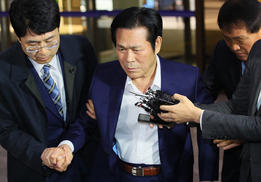 검찰, ‘신도 상습 성폭행’ 이재록 목사에 징역 20년 구형