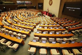 여야 국회 정상화 극적 합의…김경수 등 사퇴서 처리 