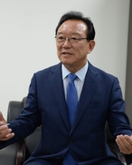 송철호 “전임 시장이 추진한 4차 산업 계승·발전시키겠다”