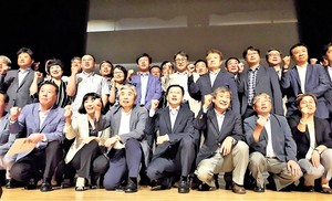 김경수 “긴 터널이 끝나가고 있다”