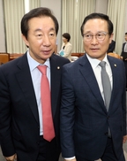 ‘인터넷전문은행법’에 막혀…상가임대차보호법 개정도 무산