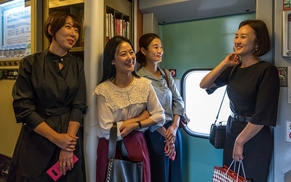 KTX 해고 승무원, 13년만에 복직 면접장 가는 길