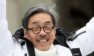 화천군 상대 소송 이긴 이외수 “날아갈 것 같은 기분”