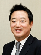 ‘인보사 의혹’ 이웅열 코오롱 전 회장 출국금지