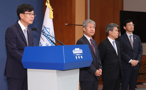 [사설] ‘청와대 경제팀’ 전격 개편, 정책 성과로 답해야