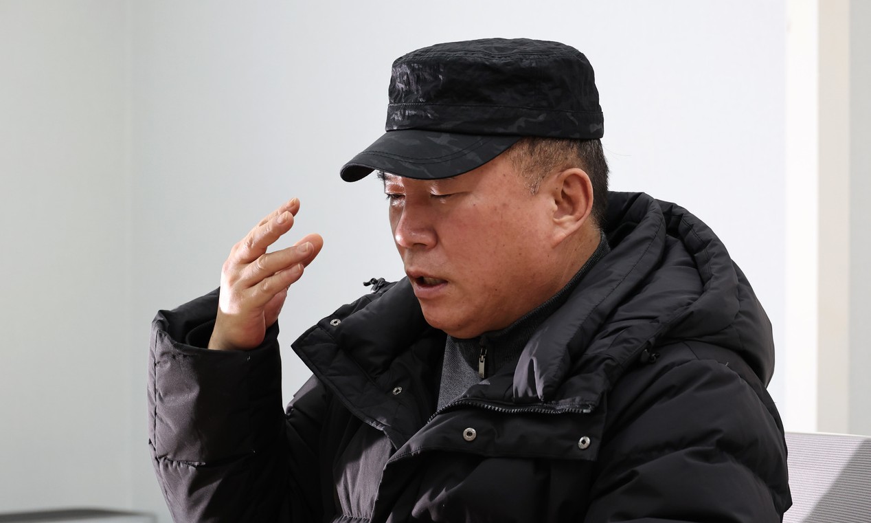 “성지원은 강제노역의 지옥…피해자 여러분 모입시다”