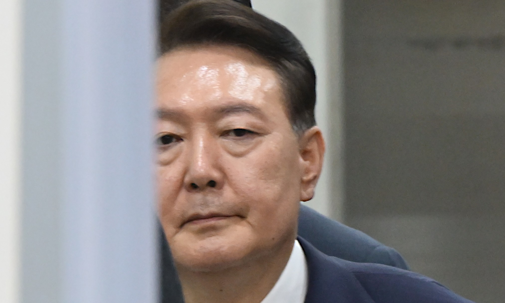 윤석열 구속심사 6시간40분 만에 종료…서울구치소서 대기