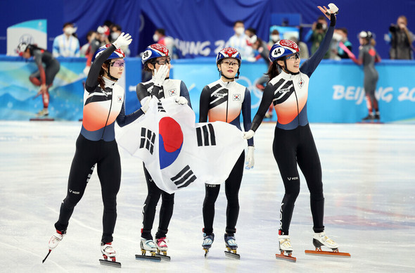 韩国短道速滑金靴图片