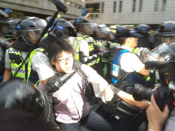 ポリスライン越えただけで検挙 労働者デモに韓国警察が過剰対応 政治 社会 Hankyoreh Japan