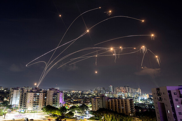 이스라엘 아이언돔, 8만엔 로켓에 파괴…서울 하늘은 안전한가?  : 정치/사회: 한겨레일본